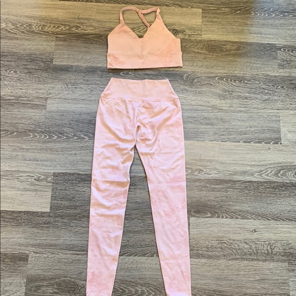 Alphalete Light Pink Sports Bra and Leggings set - Picture 1 of 5